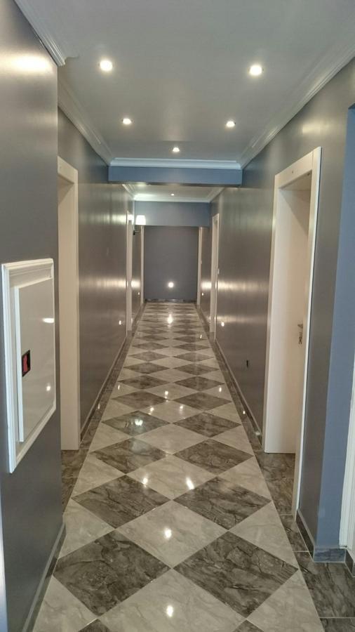 Deluxe One-Bedroom Apartment Balcony Riverside Anex Building