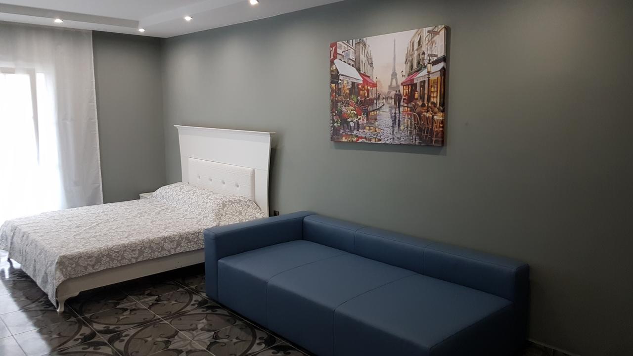 Deluxe One-Bedroom Apartment Balcony Riverside Anex Building